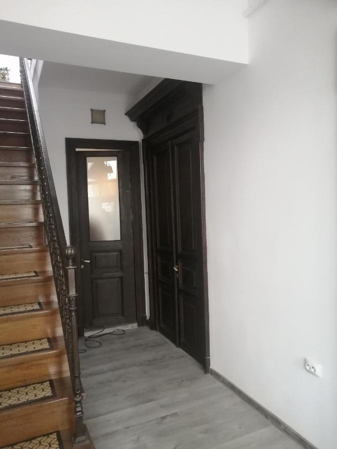 Casa Continentelor Hotel Campulung Ngoại thất bức ảnh